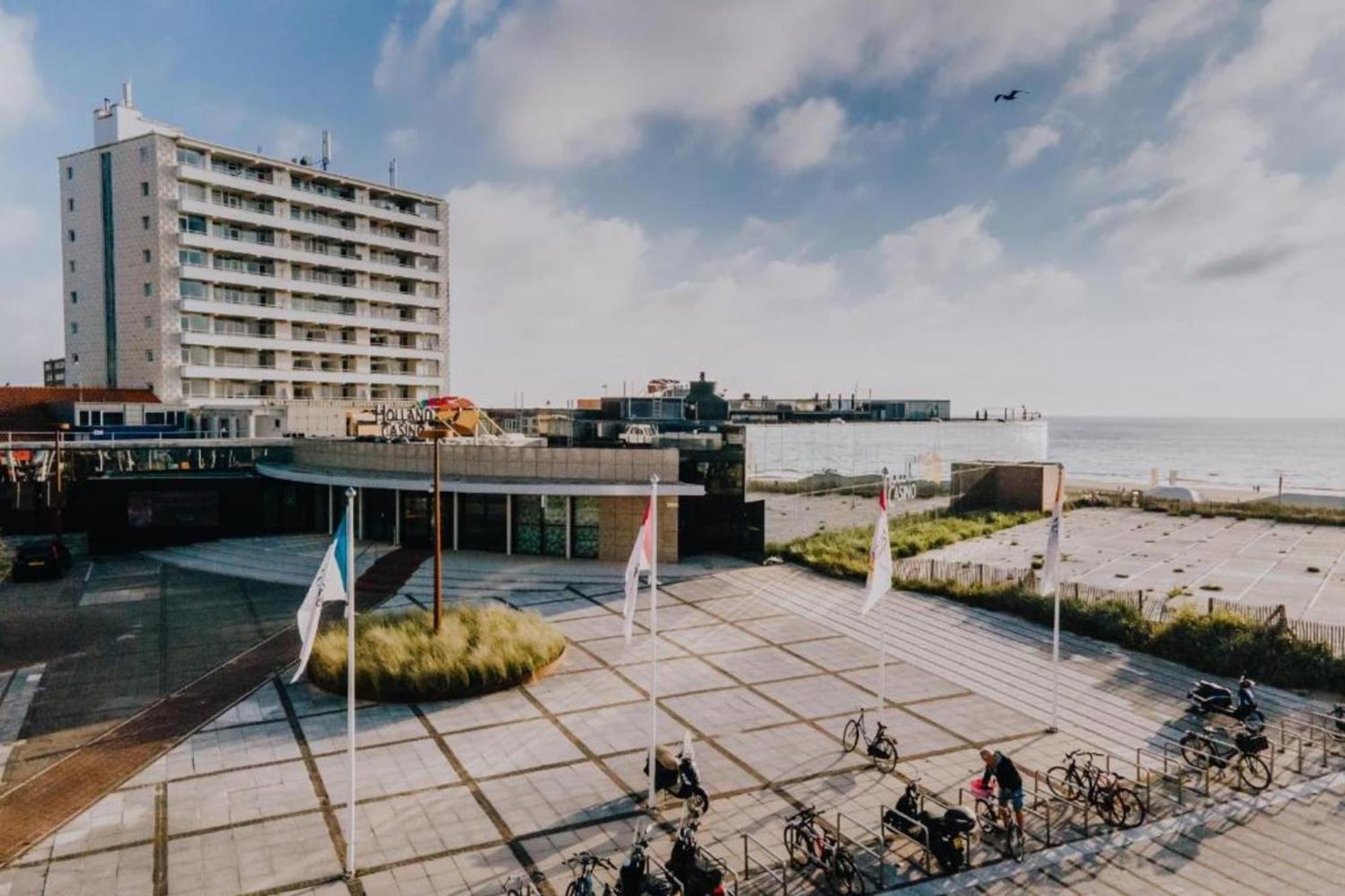 KUST Zandvoort Buitenkant foto